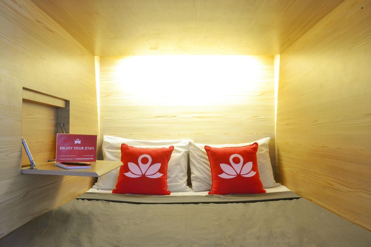 Albergue Juanda Airport Gedangan Exterior foto
